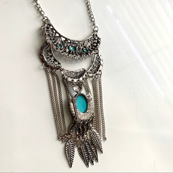 Boho Statement Collar Bib Necklace with faux turquoise stone + silver feathers - Picture 7 of 7